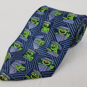 Sesame Street Oscar the Grouch Patterned Mens Tie